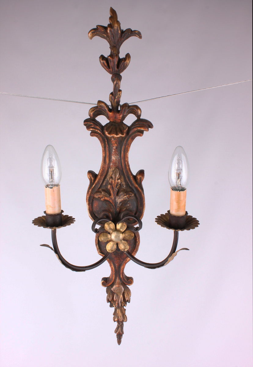 Dekorative Italienische Wandlampe 2 Armig Holz Geschnitzt Und