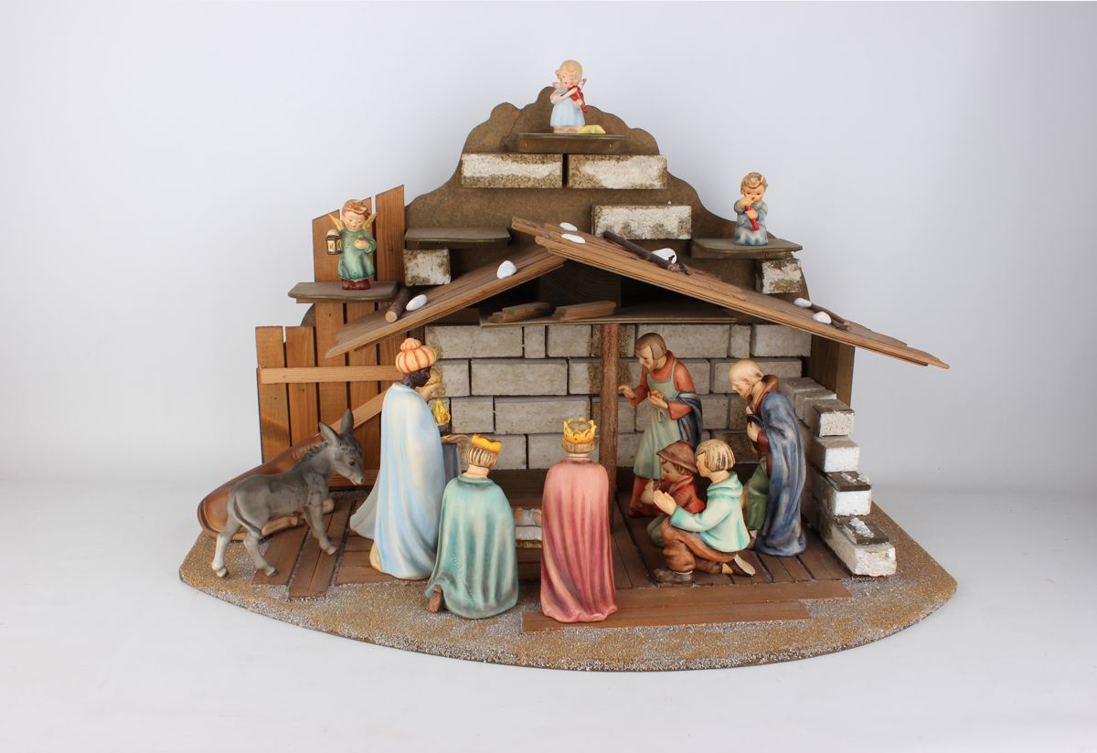 Goebel + Hummel Weihnachtskrippe mit 15 Porzellan Figuren Weihnachten 